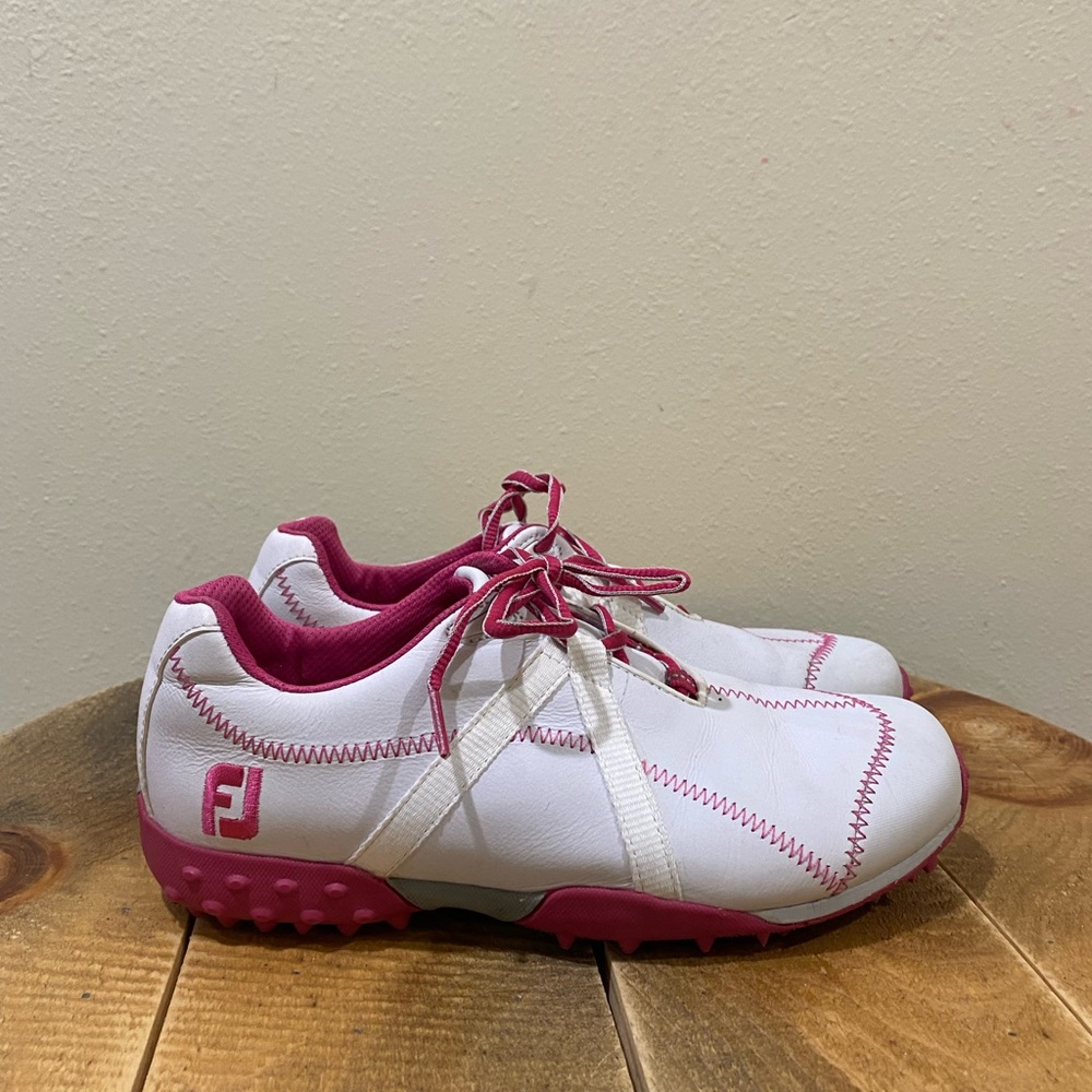 FootJoy Womens Spikeless Golf Shoes